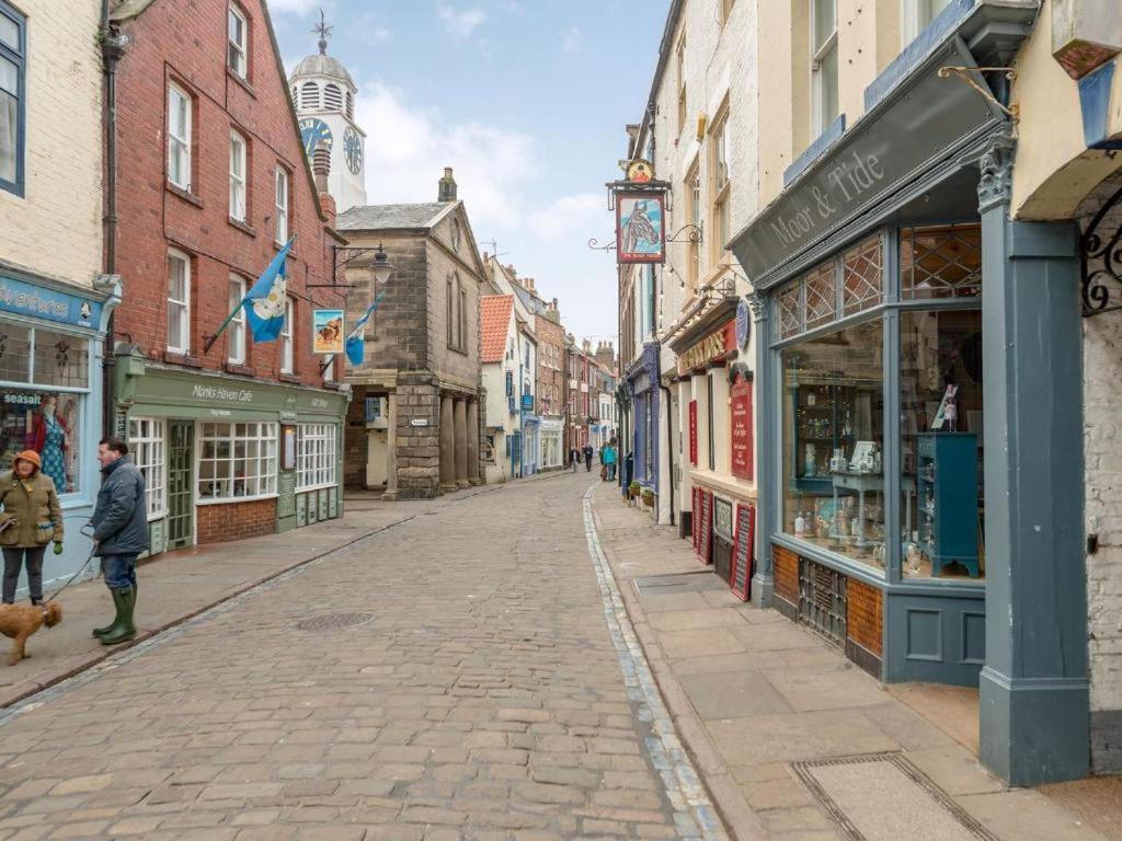 Apartment 89a Church Street - Luxury One Bed With Roof Terrace Whitby